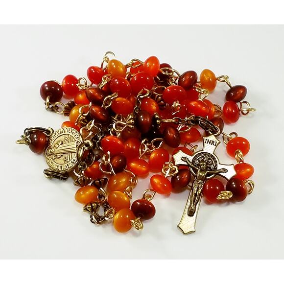 St Benedict Handmade 5 Decade Rosary, Brass Wire, Lucite Vintage Beads - Picture 7 of 10